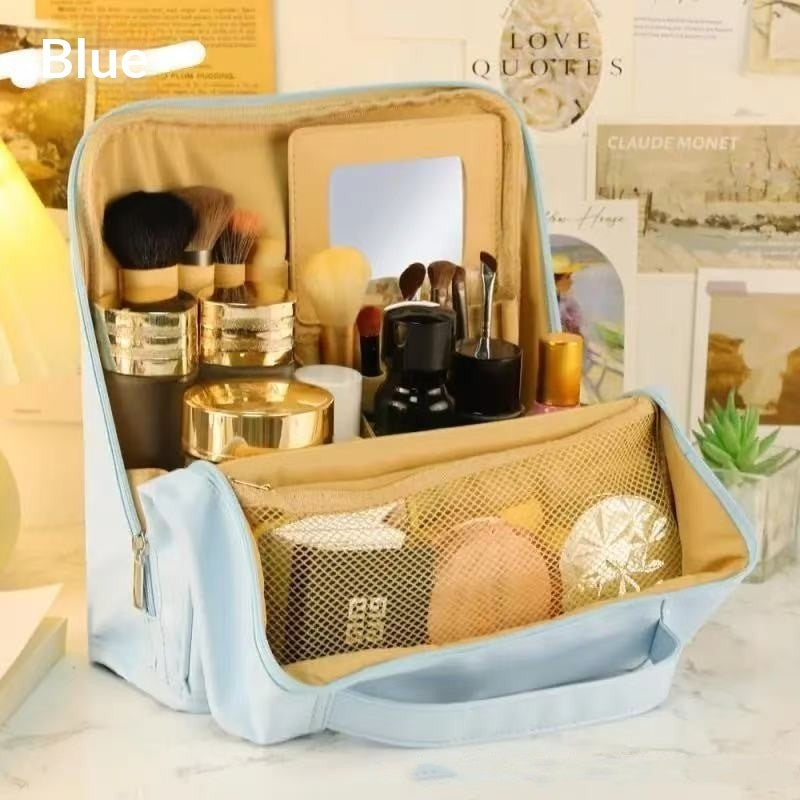 Handheld Partitioned Organizer With A Premium Portable Design