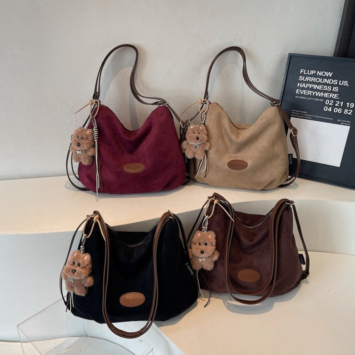 Versatile High-end Underarm Bag Perfect For Commuting