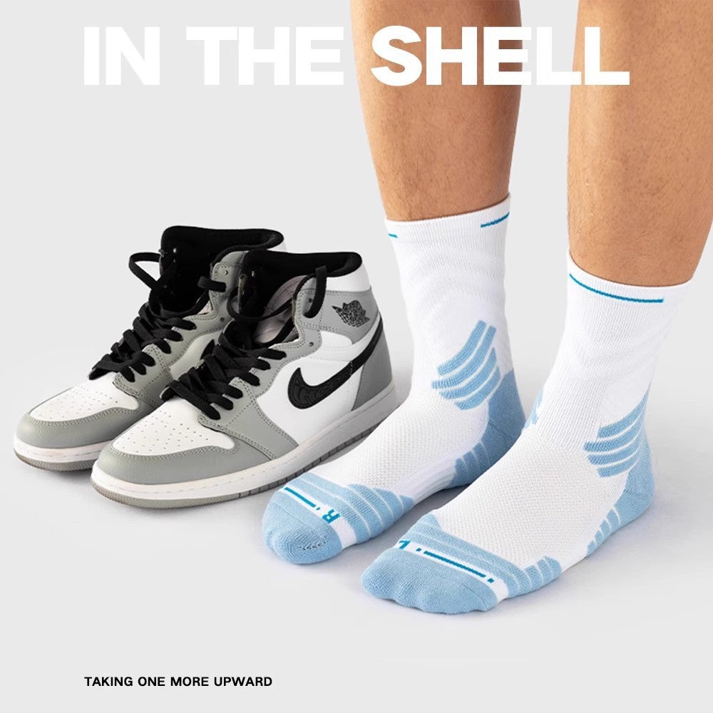Mens Mid Length Sweat Resistant Non-Slip Training Socks