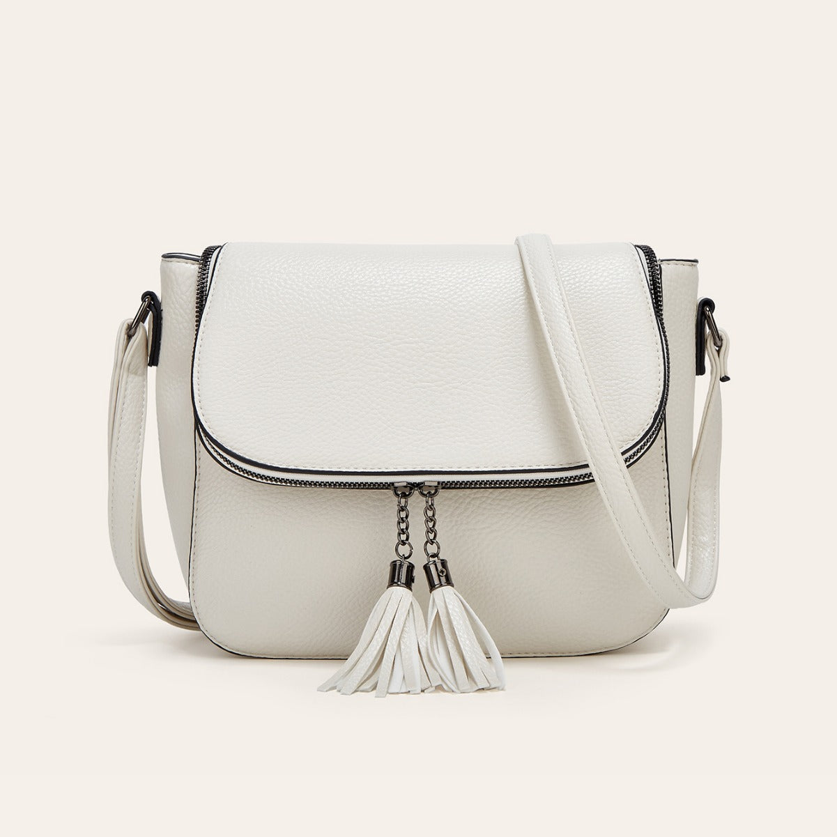 European And American-style Fashionable Flip-top Saddle Bag With Tassels